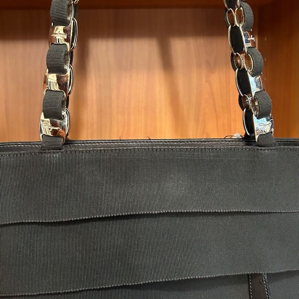 Salvatore Ferragamo Silver Chain Tote Bag Black - Picture 12 of 14
